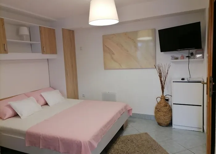 Apartman Lu *